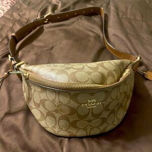 Versatile Leather Coach Waist-bag / Crossbody